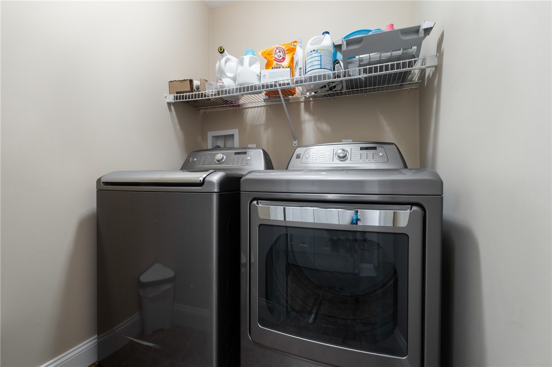 46 Hillside Road Lincoln, RI 02865 - Photo 24 of 41 Gallery Image 24