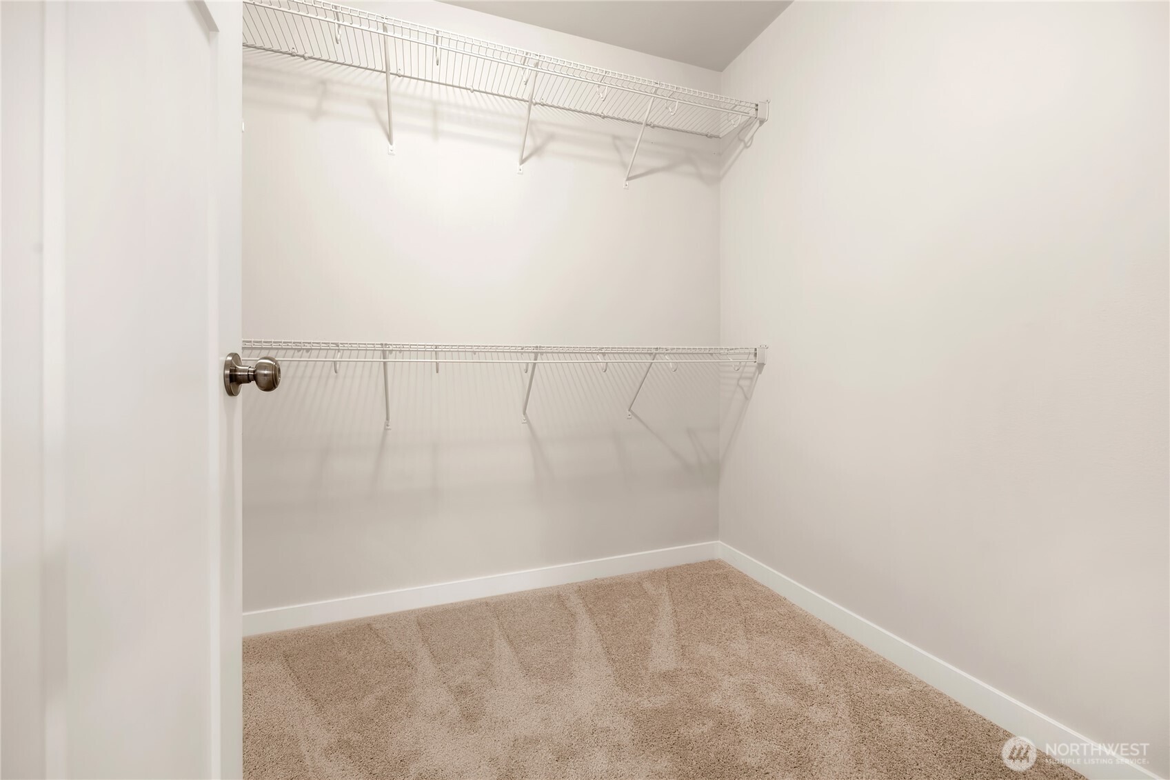 10034 59th Avenue South Seattle, WA 98178 - Photo 26 of 39 a view of a small space