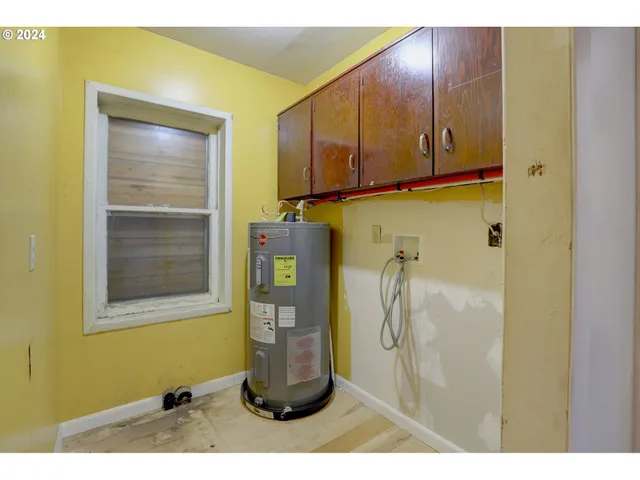 $350,000 | 5700 Highway 30w, The Dalles, OR 97058