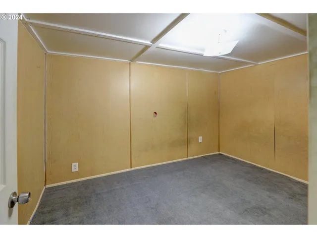 $350,000 | 5700 Highway 30w, The Dalles, OR 97058