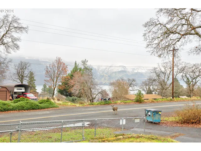 $350,000 | 5700 Highway 30w, The Dalles, OR 97058