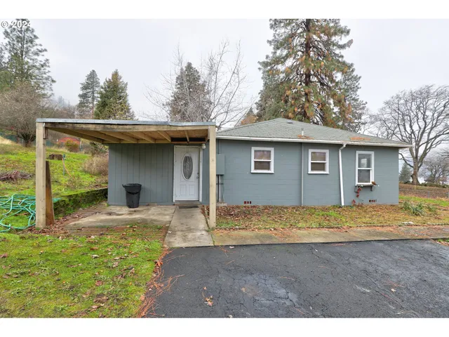 $350,000 | 5700 Highway 30w, The Dalles, OR 97058