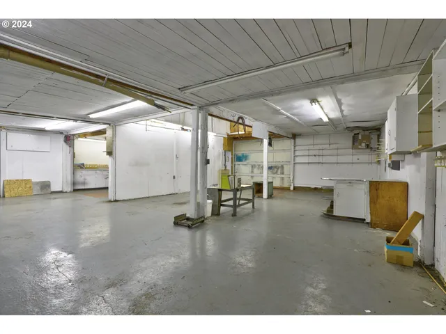 $350,000 | 5700 Highway 30w, The Dalles, OR 97058