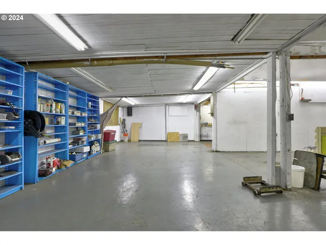 $350,000 | 5700 Highway 30w, The Dalles, OR 97058