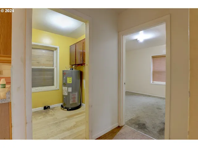 $350,000 | 5700 Highway 30w, The Dalles, OR 97058