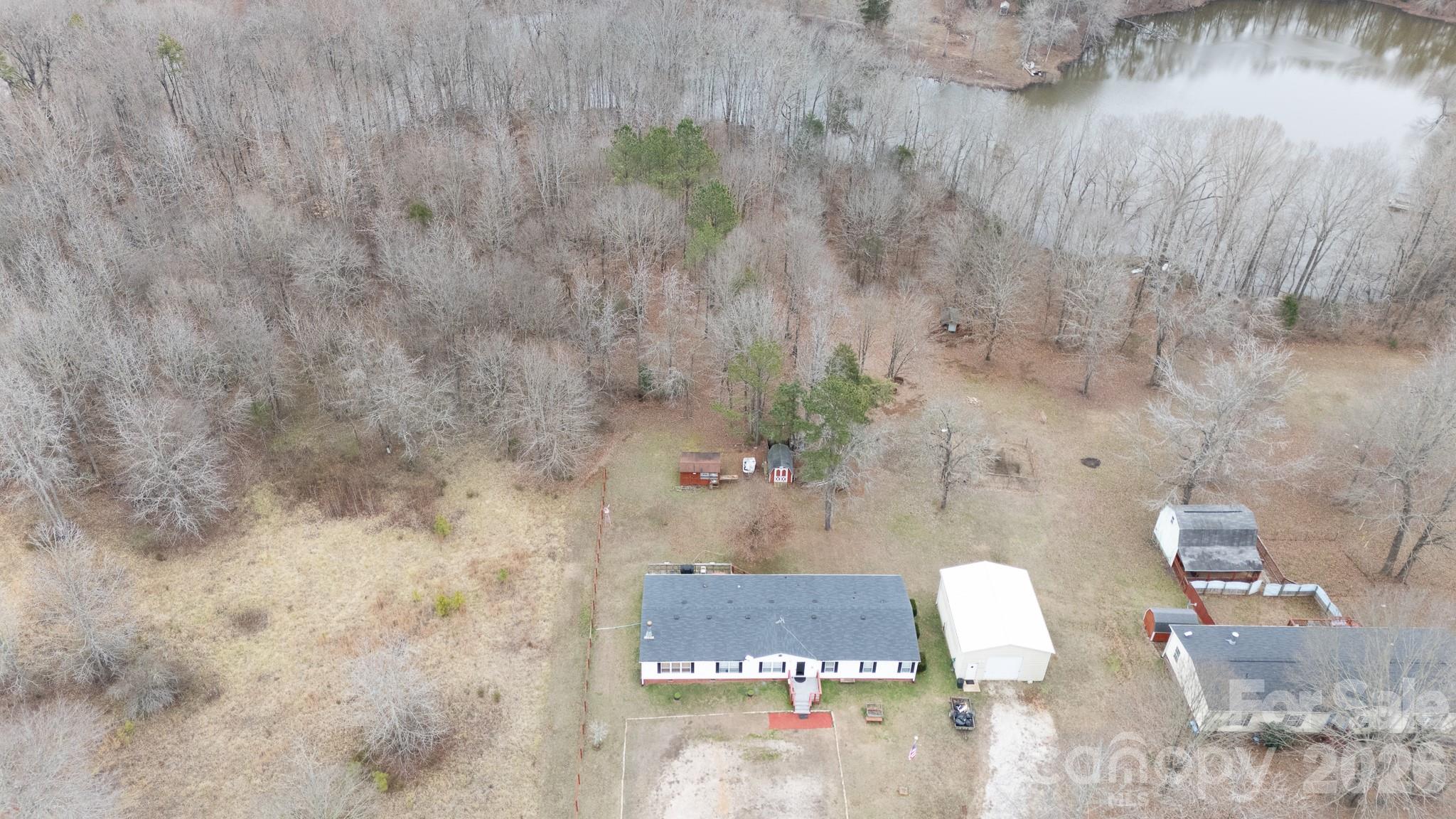 864 Butler Lake Road Chester, SC 29706 - Photo 4 of 33