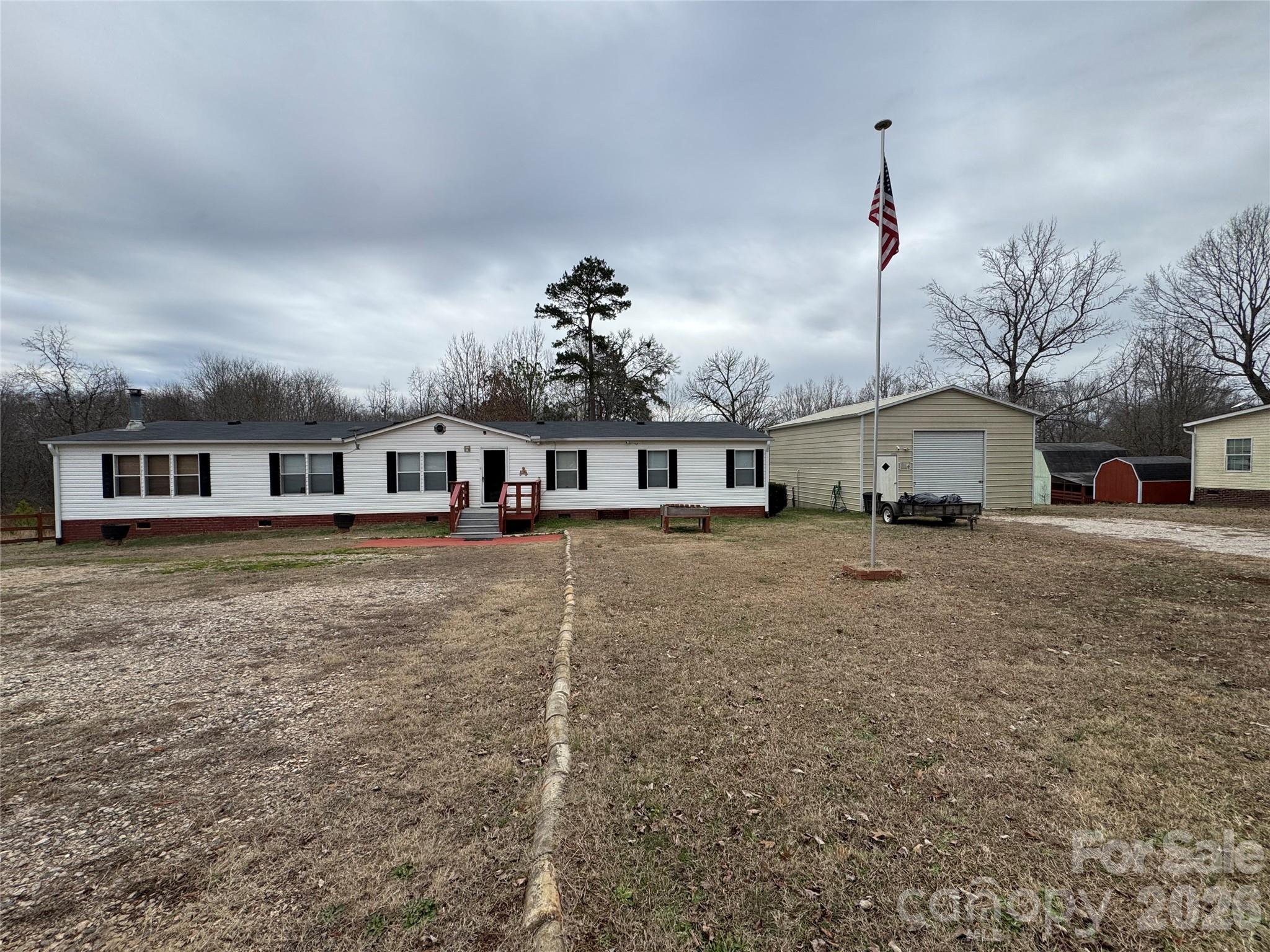 864 Butler Lake Road Chester, SC 29706 - Photo 5 of 23