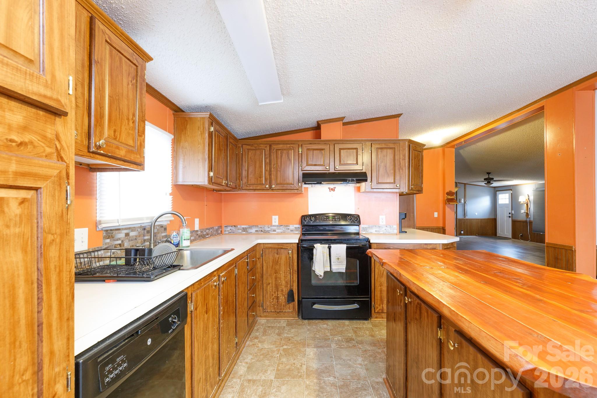 864 Butler Lake Road Chester, SC 29706 - Photo 8 of 33