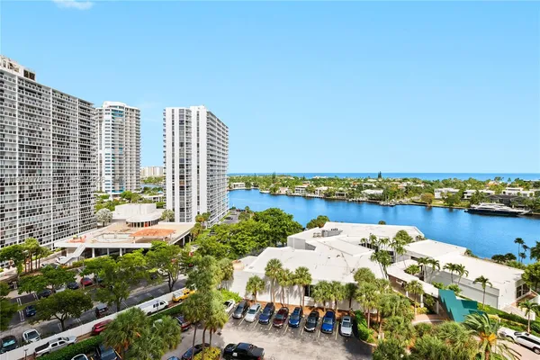 $14,900 | 20281 East Country Club Drive, Unit 808, Aventura, FL 33180