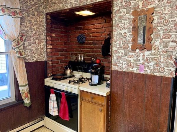 6 Kosta Street Worcester, MA 01607 - Photo 16 of 26