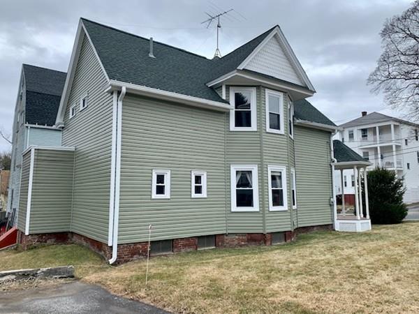 6 Kosta Street Worcester, MA 01607 - Photo 4 of 26