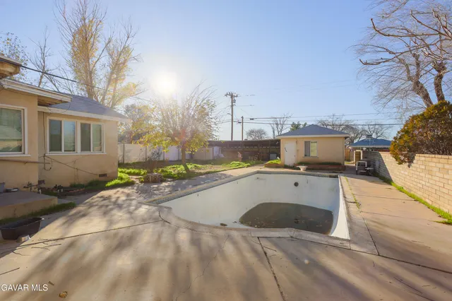 $280,000 | 44209 Date Avenue, Lancaster, CA 93534