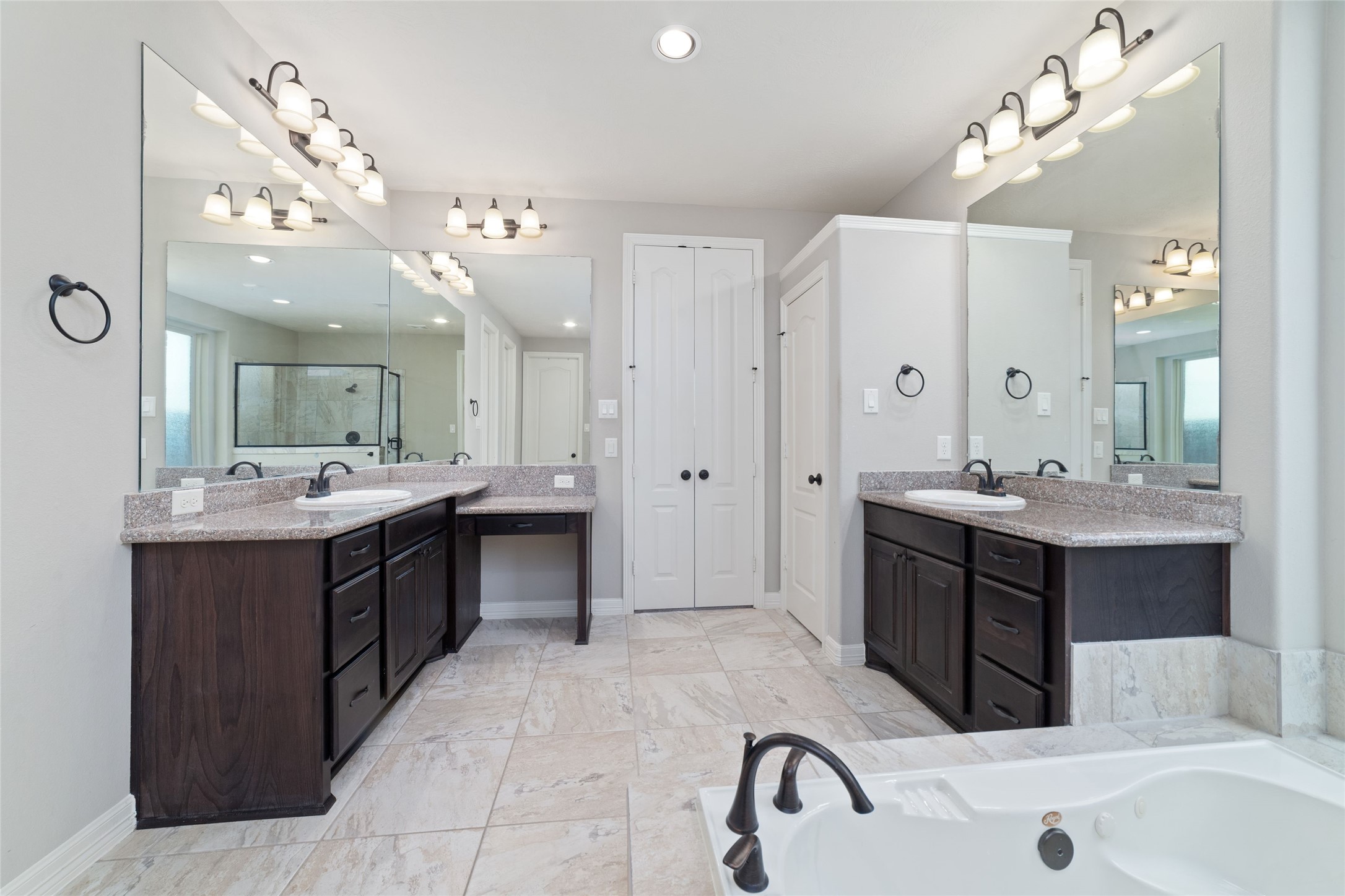 27506 Windcrest Key Lane Fulshear, TX 77441 - Photo 26 of 36 Dual vanities