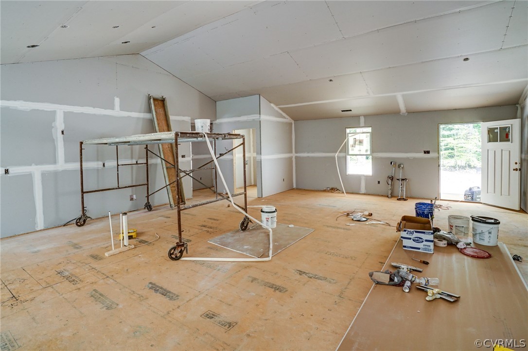 19173 Teman Road Beaverdam, VA 23015 - Photo 17 of 35 a view of a room with gym equipment