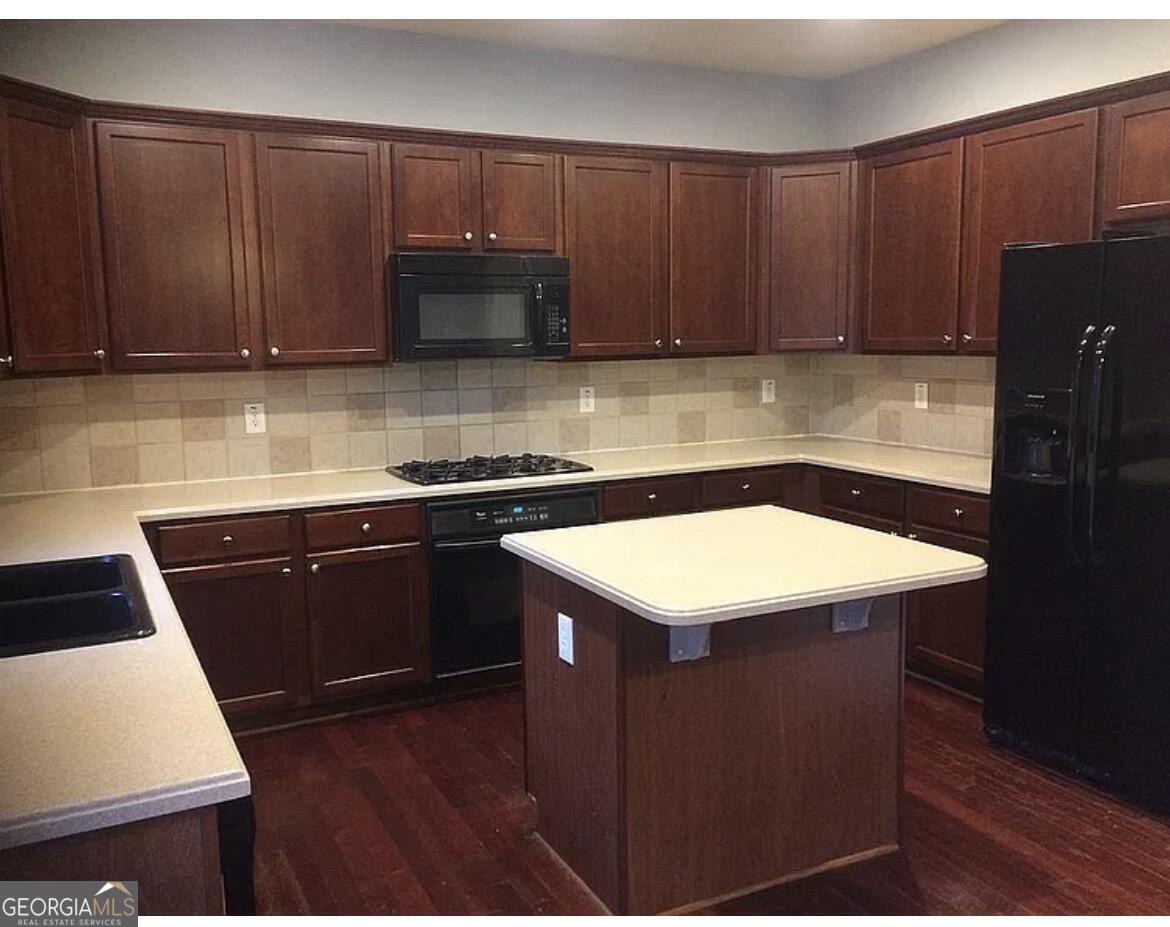 5010 Bishops Row Austell, GA 30106 - Photo 2 of 24