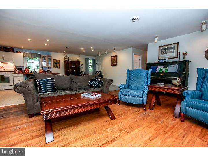 128 Peacedale Road Landenberg, PA 19350 - Photo 9 of 25 Family Room