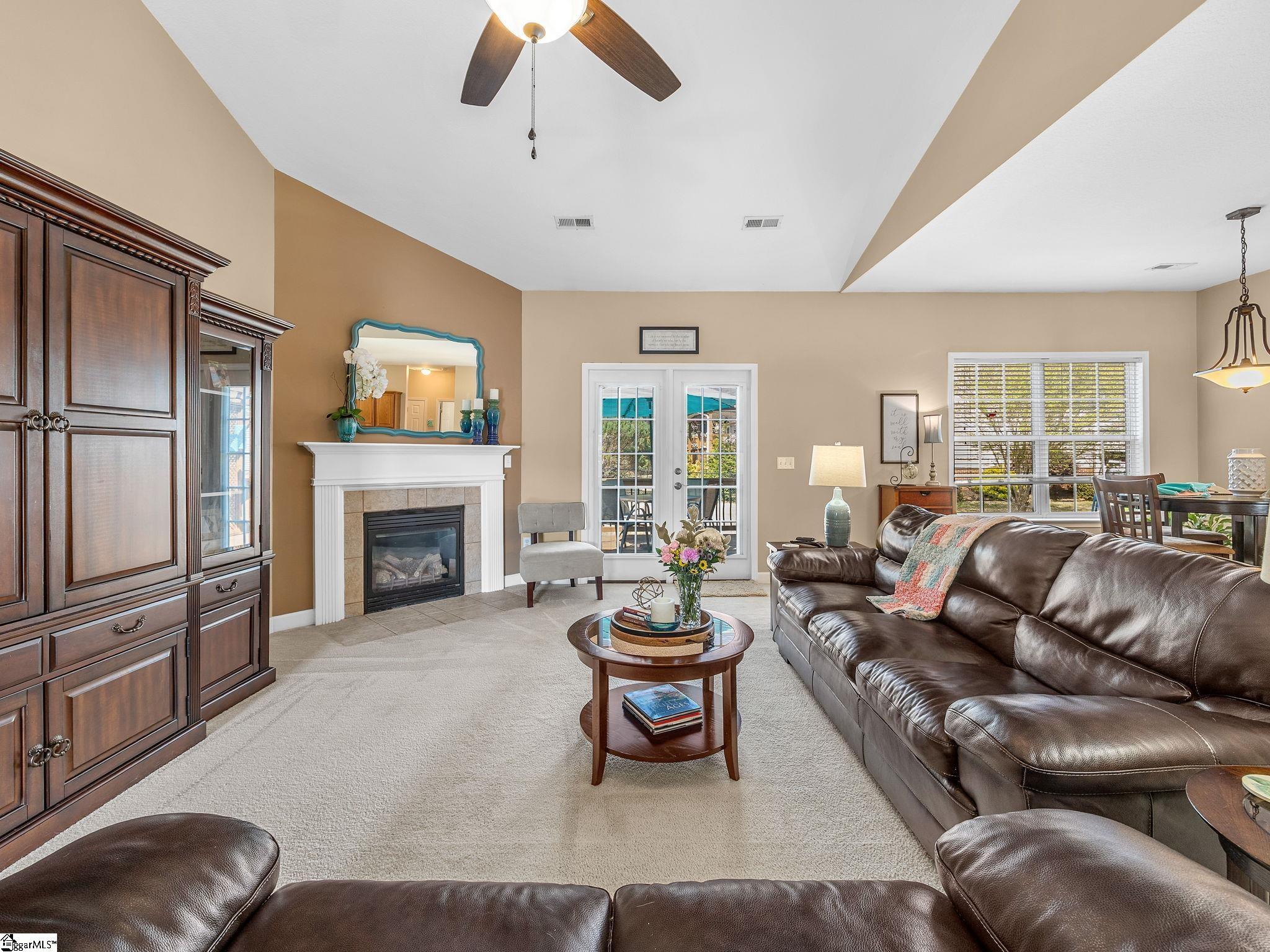 414 Landstone Terrace Boiling Springs, SC 29316 - Photo 6 of 41