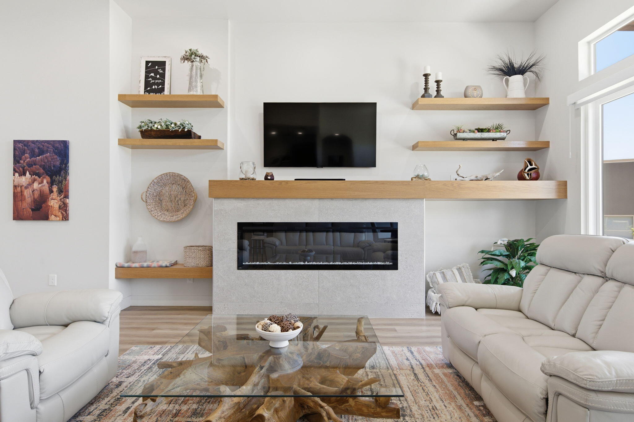 5429 West Copper Cliffs Way Hurricane, UT 84737 - Photo 8 of 48 Living Room
