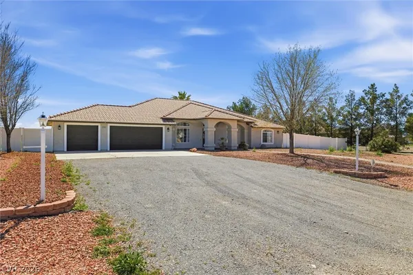 $675,000 | 1131 China Street, Pahrump, NV 89048