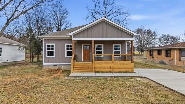 $324,999 | 320 12 Avenue, Dayton, TN 37321