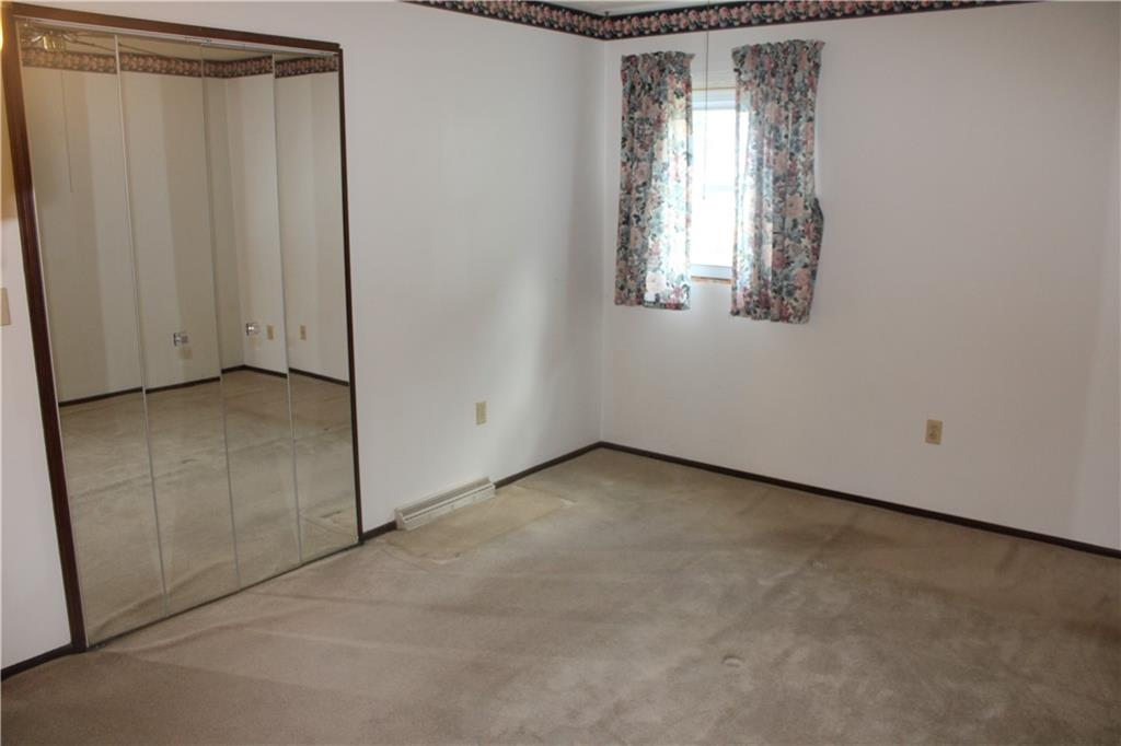 115 West McQuistion Road Butler, PA 16001 - Photo 11 of 29 Gallery Image 11