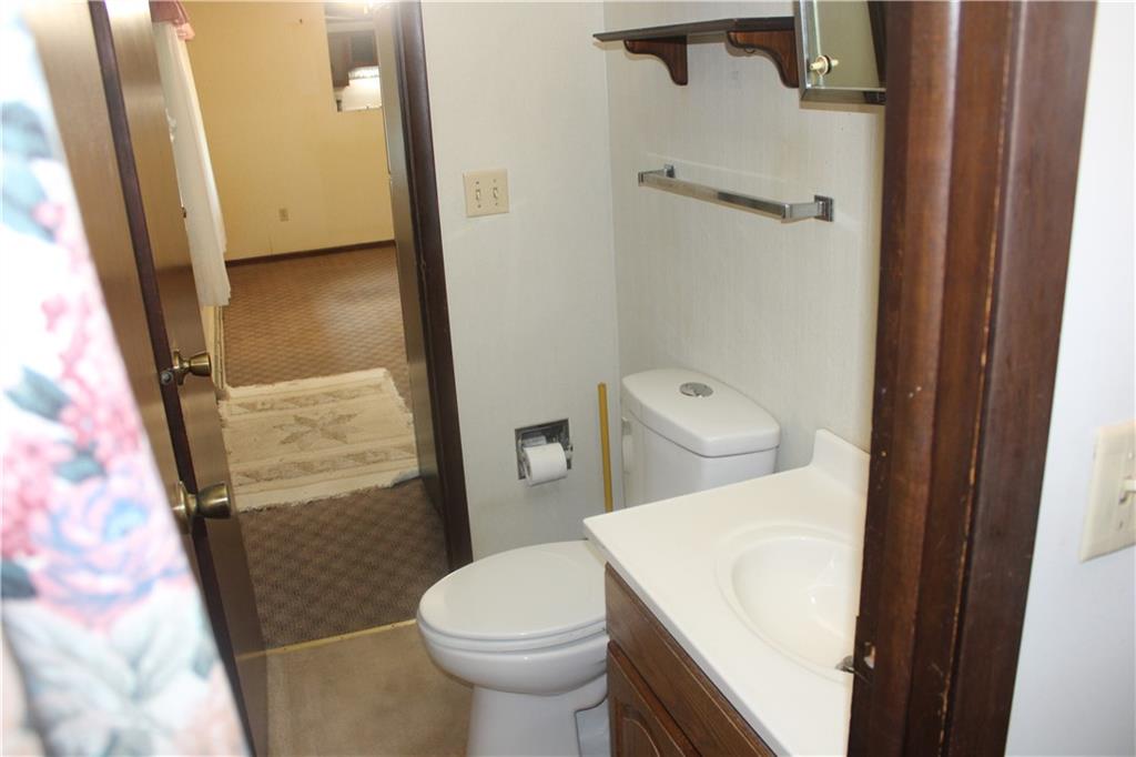 115 West McQuistion Road Butler, PA 16001 - Photo 15 of 29 Gallery Image 15