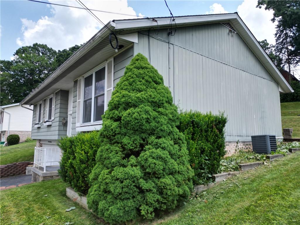 115 West McQuistion Road Butler, PA 16001 - Photo 26 of 29 Gallery Image 26