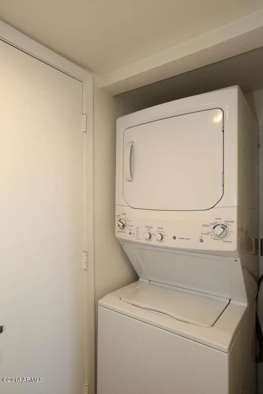 6929 East Osborn Road, Unit F Scottsdale, AZ 85251 - Photo 13 of 44 Laundry