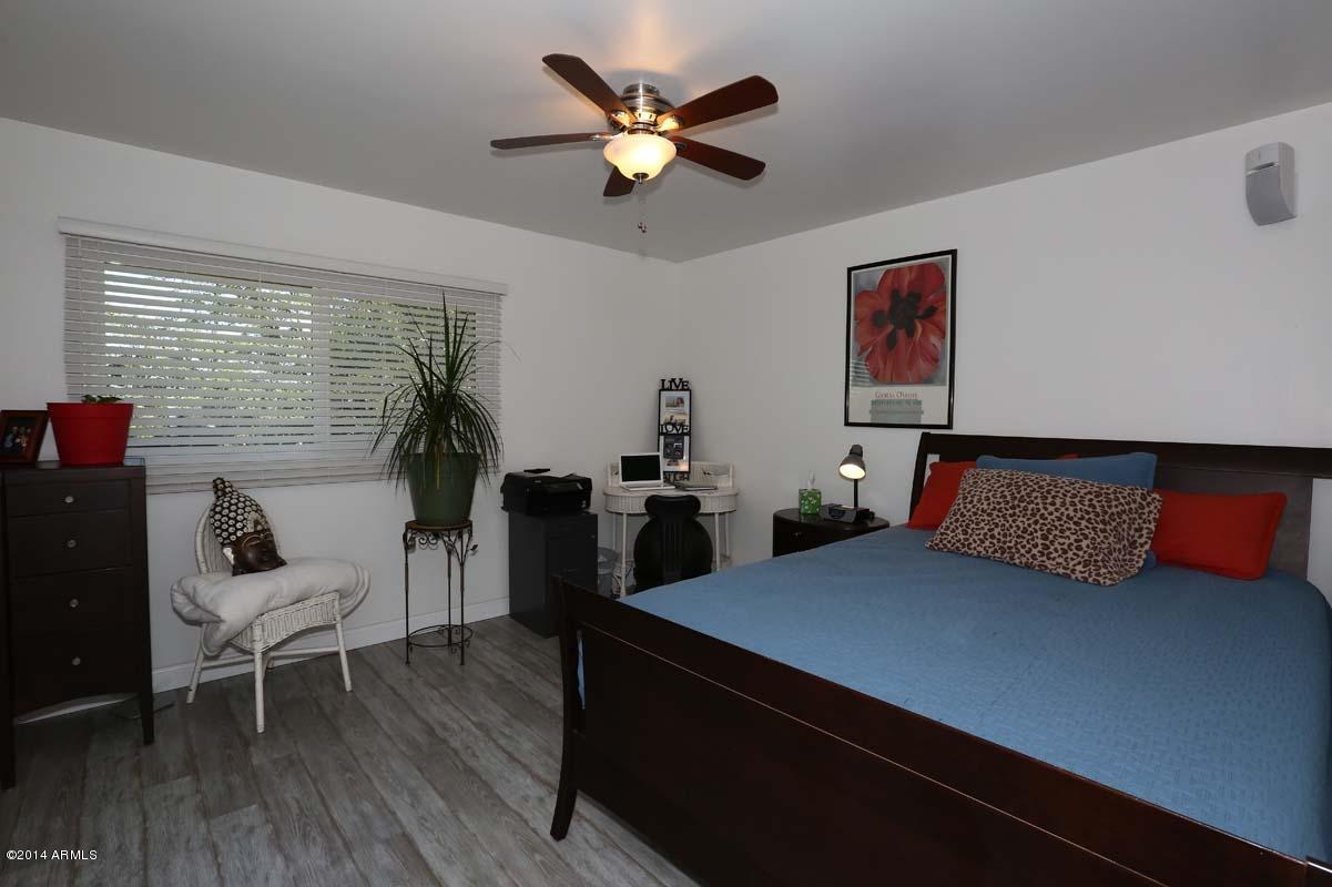 6929 East Osborn Road, Unit F Scottsdale, AZ 85251 - Photo 21 of 44 Guest Bedroom