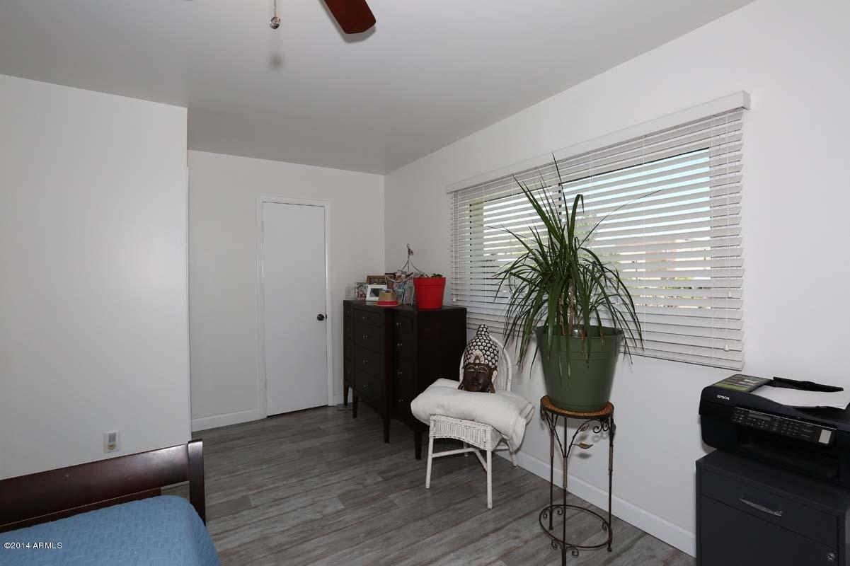 6929 East Osborn Road, Unit F Scottsdale, AZ 85251 - Photo 22 of 44 Guest Bedroom2