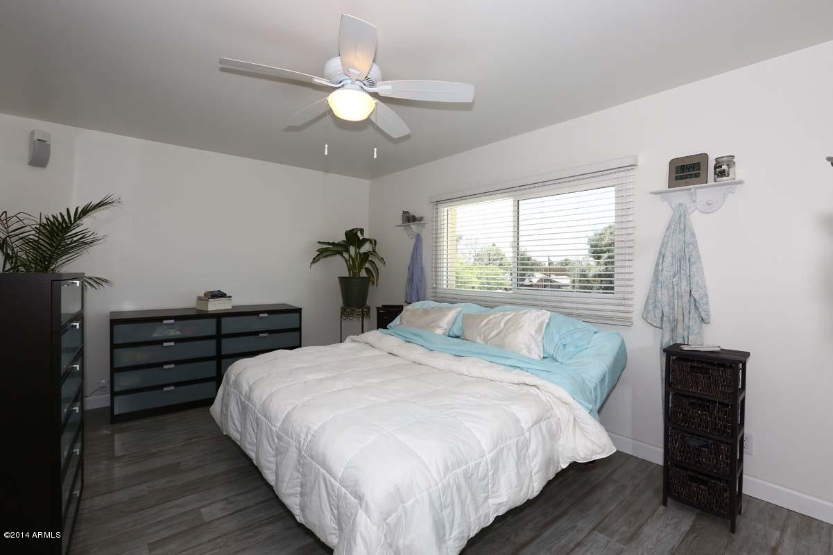 6929 East Osborn Road, Unit F Scottsdale, AZ 85251 - Photo 5 of 44 Master Bedroom