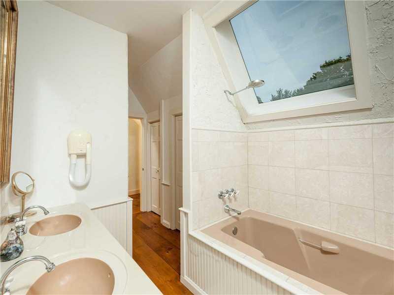 44 Tower Road Kittery Point, ME 03905 - Photo 23 of 32 Bathroom. A large bathroom services...