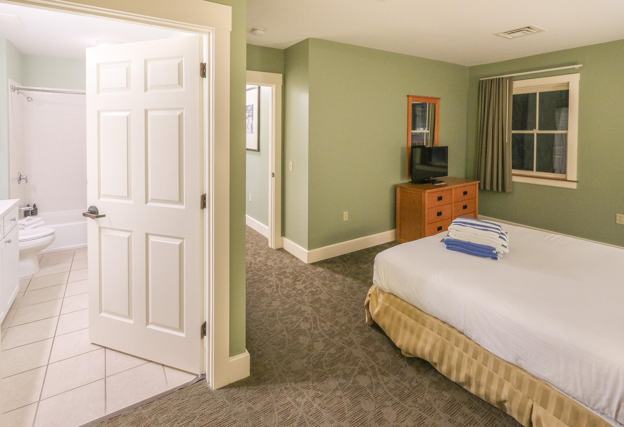 335-337 Jackson Gore Road, Unit 335/337 QII Ludlow, VT 05149 - Photo 13 of 33 Gallery Image 13