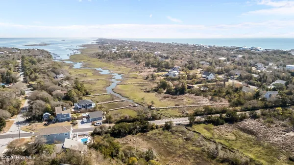 $799,900 | 7411 Archers Creek Court, Emerald Isle, NC 28594