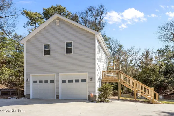 $799,900 | 7411 Archers Creek Court, Emerald Isle, NC 28594
