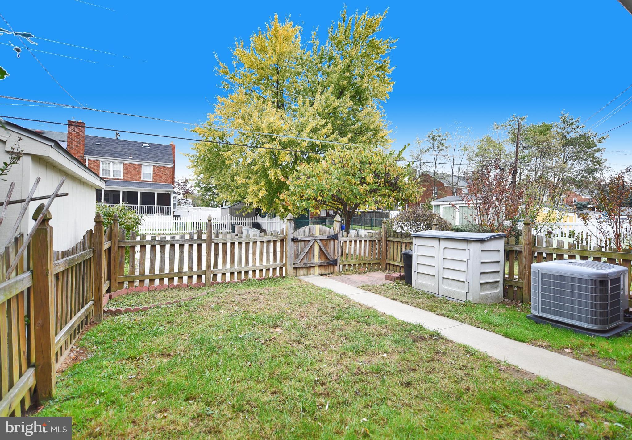 1528 Doxbury Road Baltimore, MD 21286 - Photo 28 of 30 Exterior (Rear)