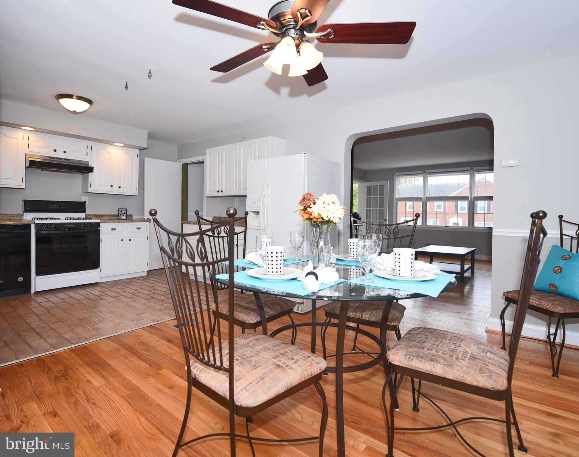 1528 Doxbury Road Baltimore, MD 21286 - Photo 9 of 30 Dining Room