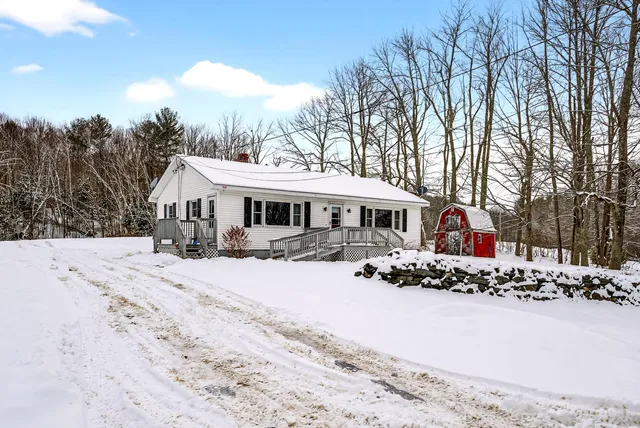 $275,000 | 364 Metcalf Road, Winthrop, ME 04364