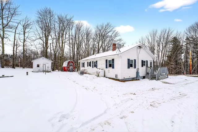 $275,000 | 364 Metcalf Road, Winthrop, ME 04364