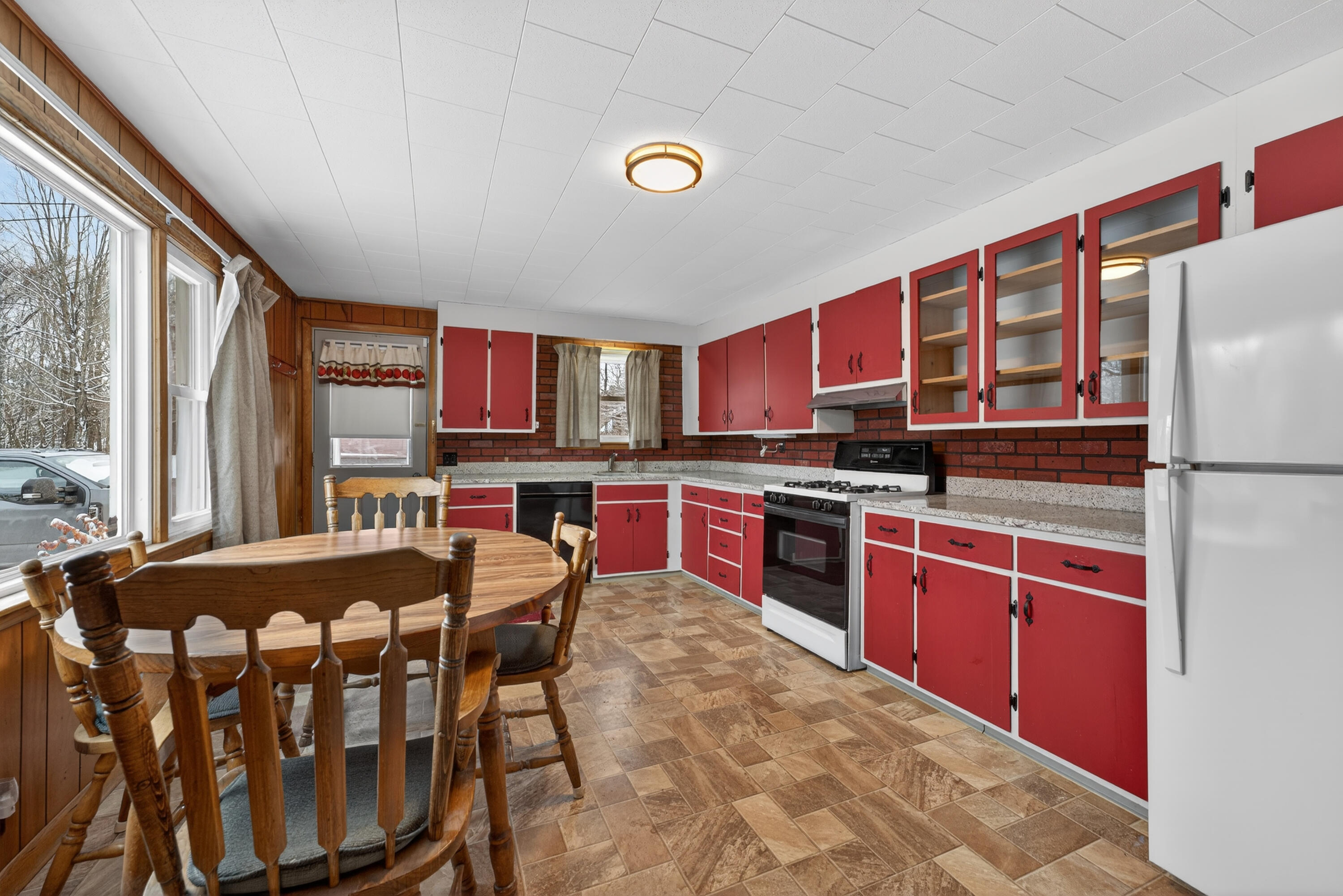 364 Metcalf Road Winthrop, ME 04364 - Photo 4 of 31 008_DSC05960