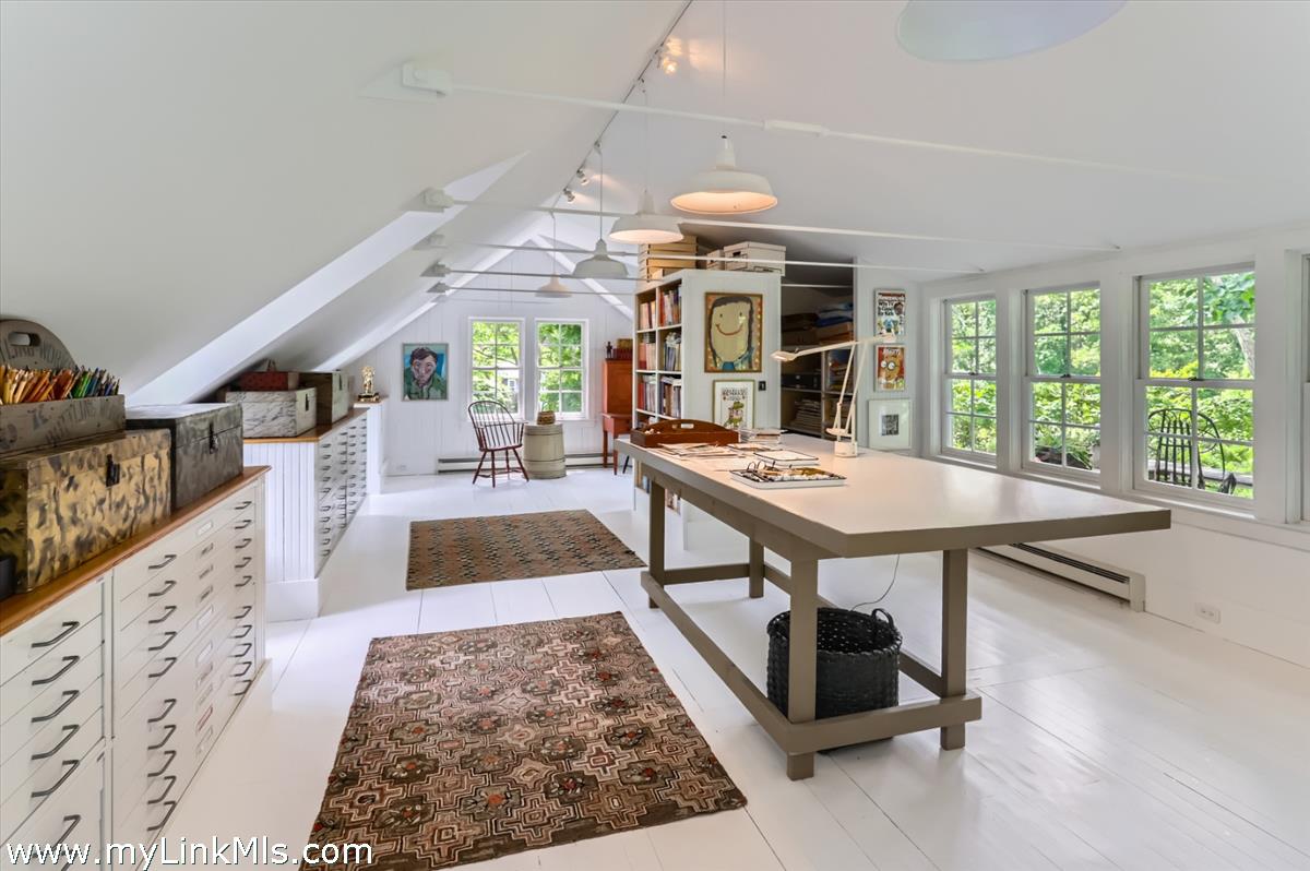 180 Pilot Hill Farm Road Vineyard Haven, MA 02568 - Photo 55 of 68