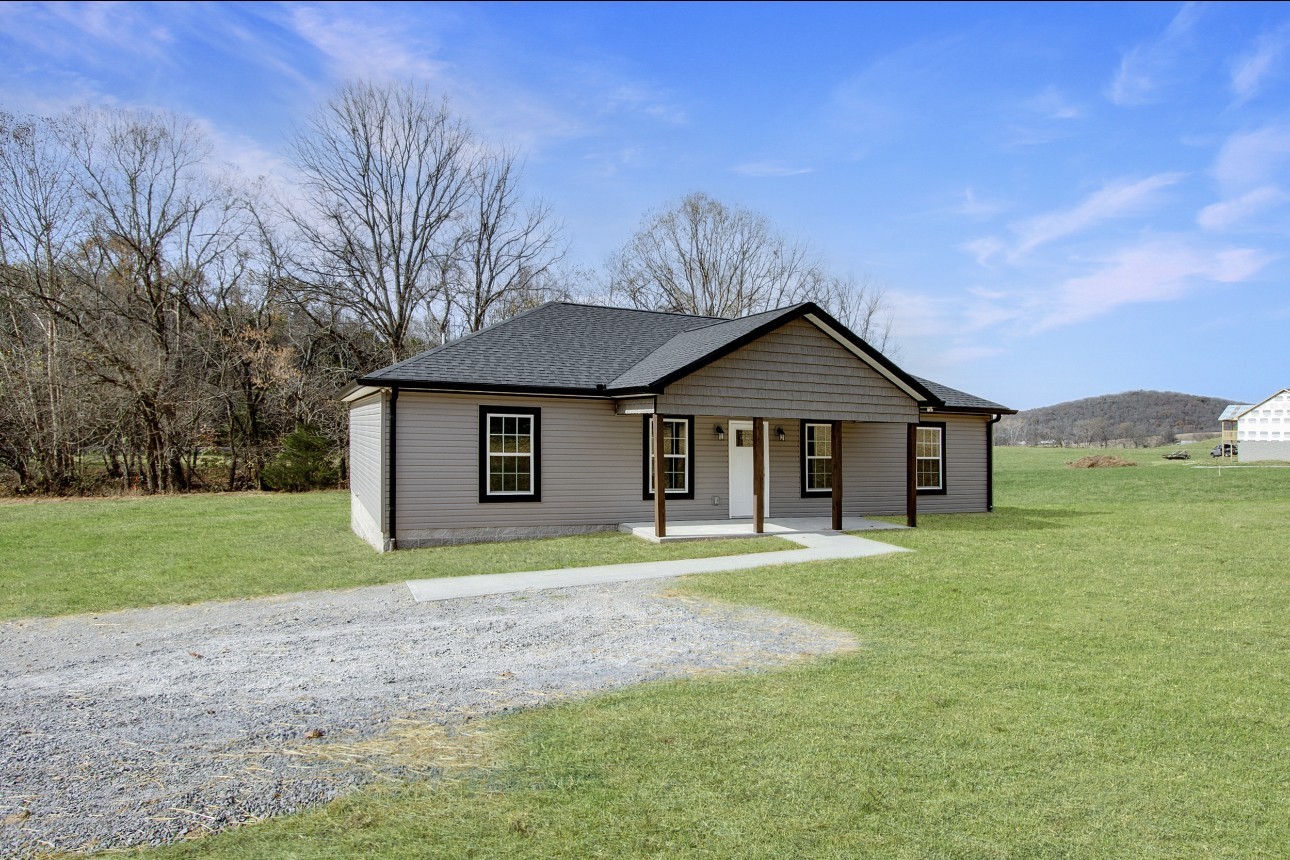 718 Sullivan Bend Road Elmwood, TN 38560 - Photo 2 of 31 Gallery Image 2