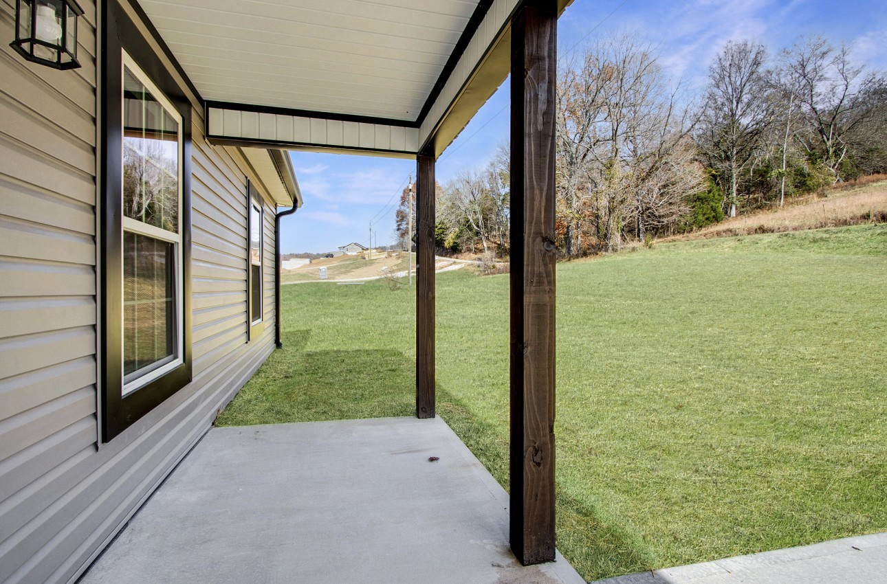 718 Sullivan Bend Road Elmwood, TN 38560 - Photo 4 of 31 Gallery Image 4