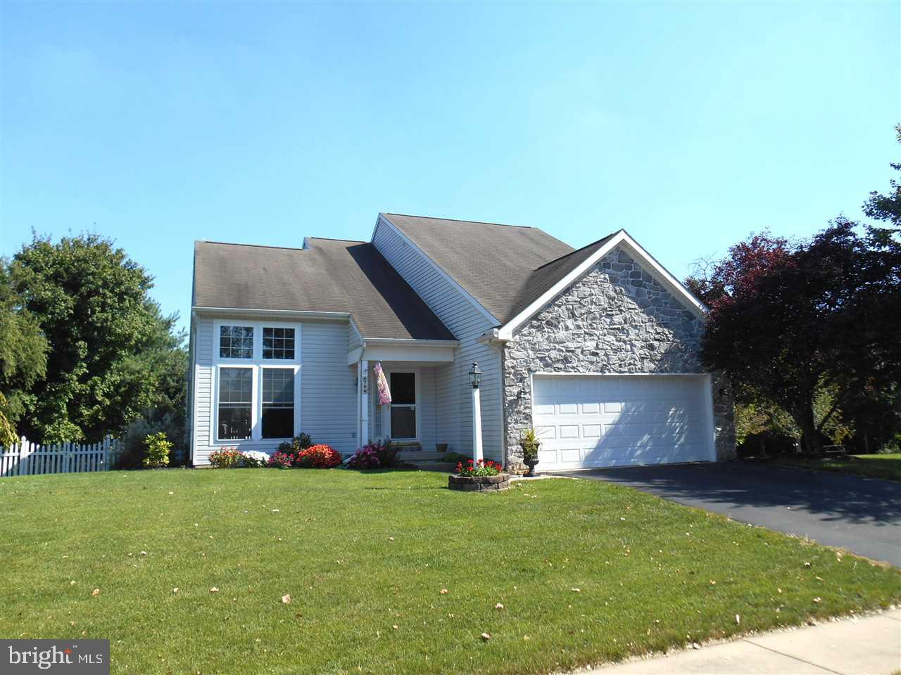 75 Olde Hickory Road Mount Wolf, PA 17347 - Photo 1 of 19 Gallery Image 1