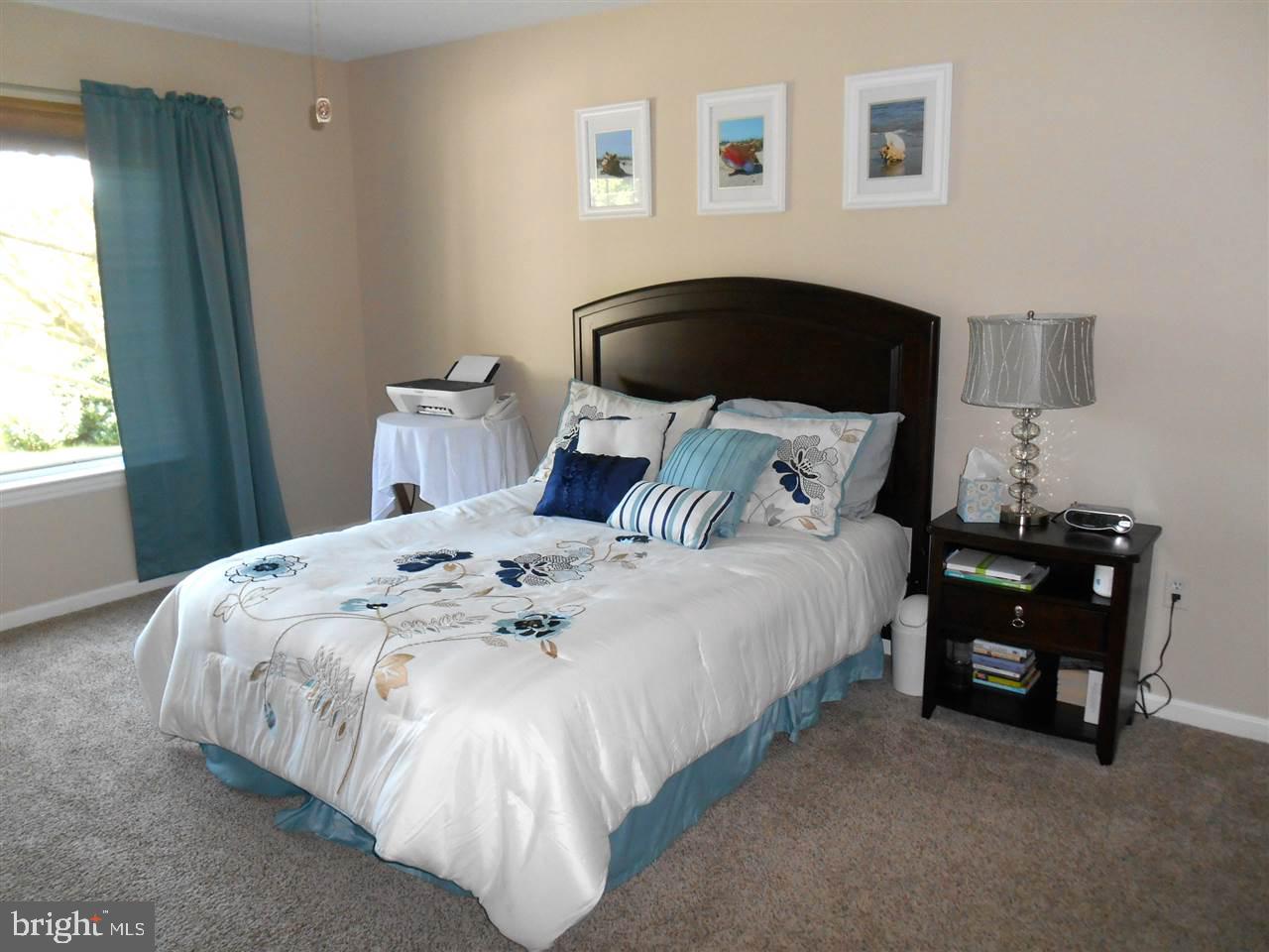 75 Olde Hickory Road Mount Wolf, PA 17347 - Photo 10 of 19 Gallery Image 10