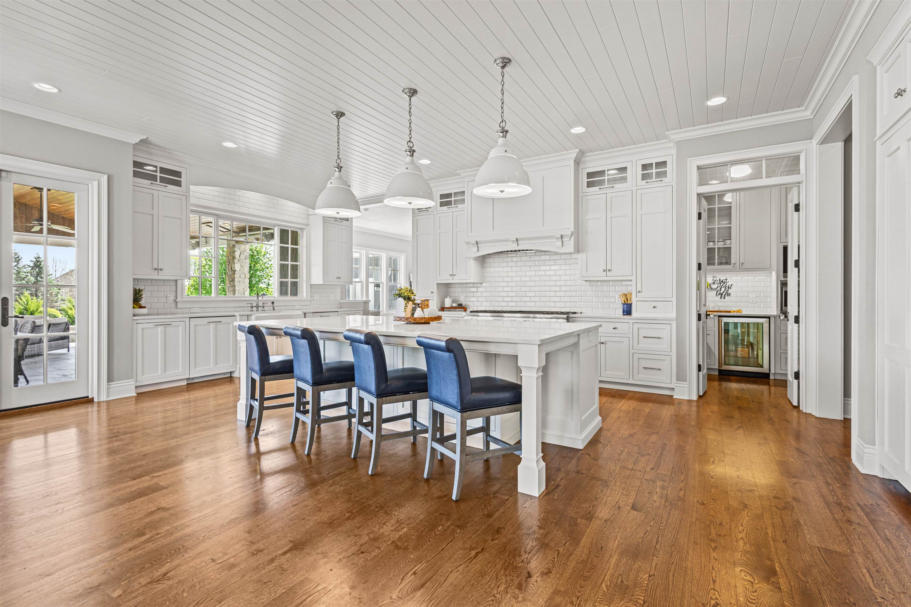 2427 East Highpond Crossing Appleton, WI 54913 - Photo 9 of 88