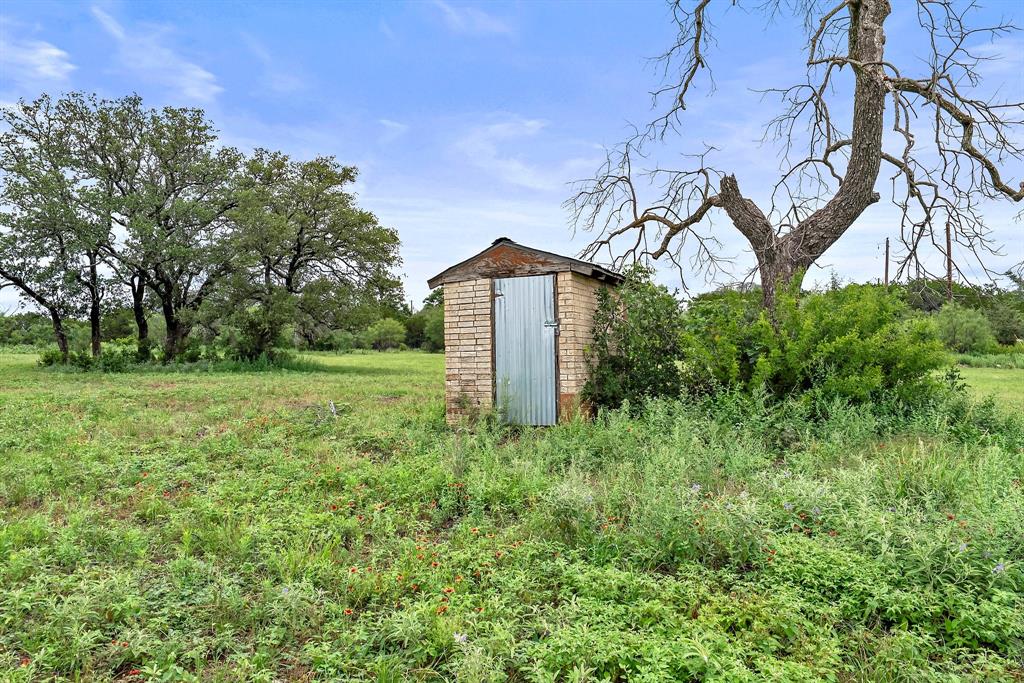 101 Starhorn Road Marble Falls, TX 78654 - Photo 28 of 40