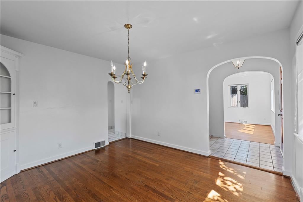 2760 Fernwald Road Pittsburgh, PA 15217 - Photo 13 of 30 Gallery Image 13