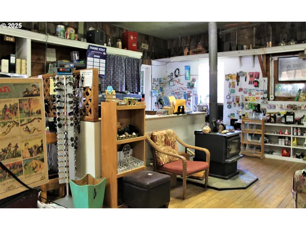 $740,000 | 207 West Franklin Avenue, Dayville, OR 97825