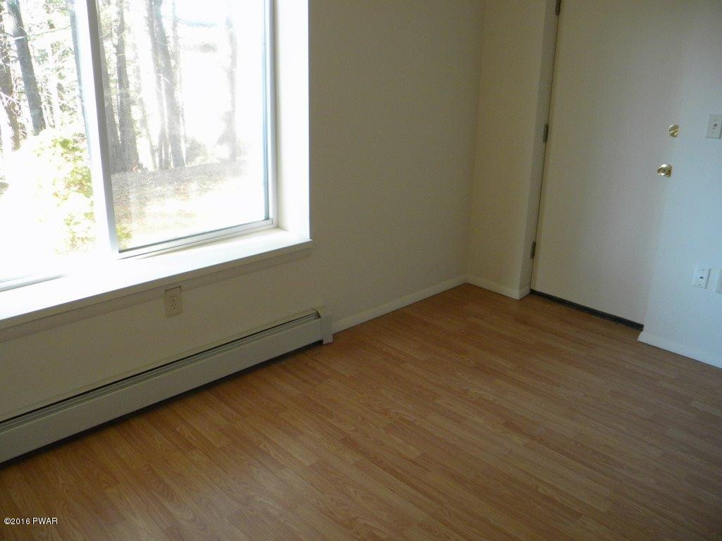121 Hatton Road Hawley, PA 18428 - Photo 22 of 27 Office-Study